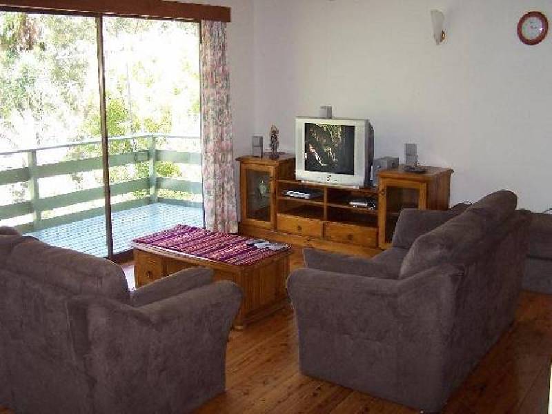 3 Palmtree Grove, Umina Beach NSW 2257