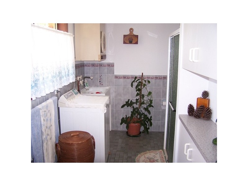 8 Macquarie Place, Umina Beach NSW 2257