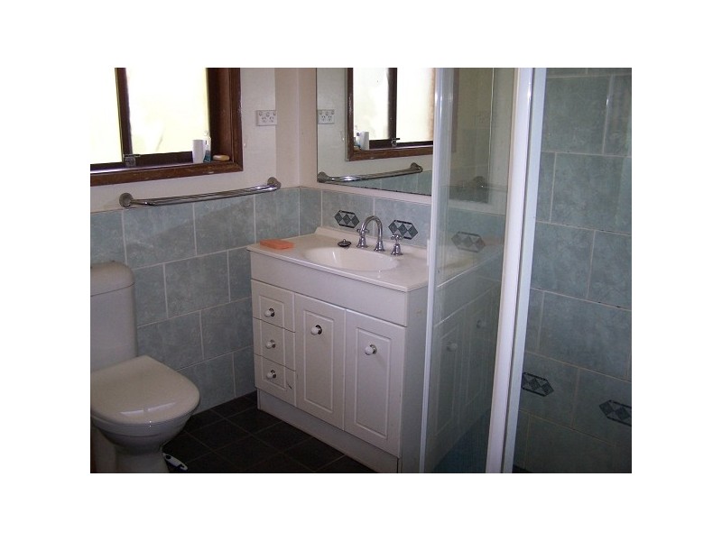 10 Maitland Bay Drive, Killcare Heights NSW 2257