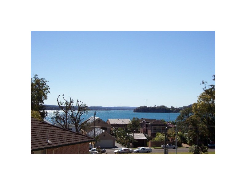 1/52 Allambee Place, Valentine NSW 2280