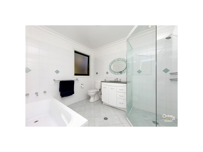 9 Beryl Street, Warners Bay NSW 2282