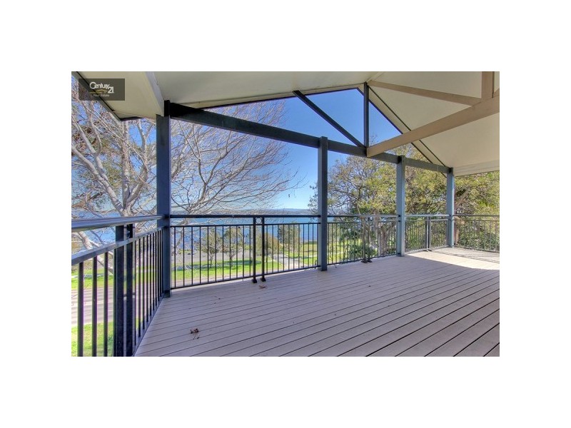 9 Beryl Street, Warners Bay NSW 2282