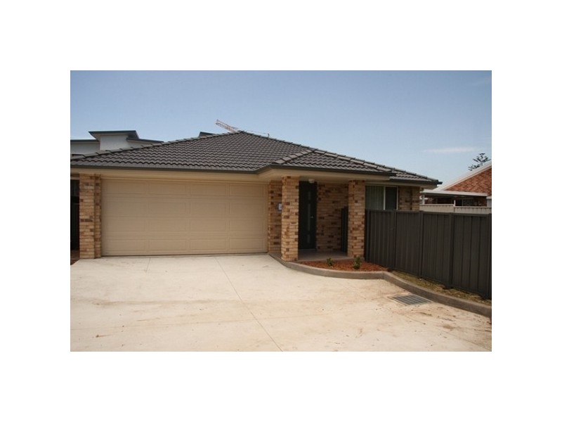 49-51 Martin Street, Warners Bay NSW 2282