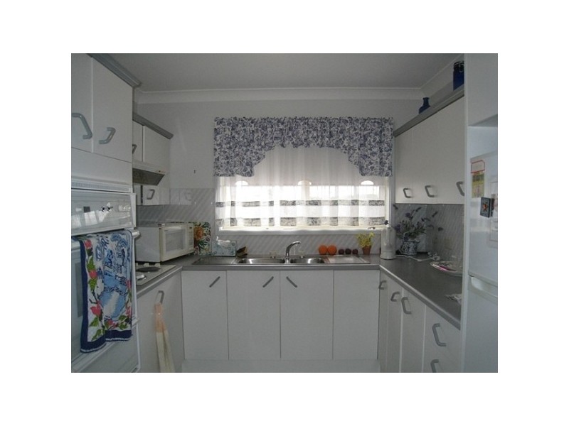 3/58 Allambee Place, Valentine NSW 2280