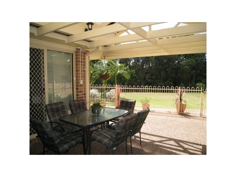 3B Excalibur Parade, Valentine NSW 2280