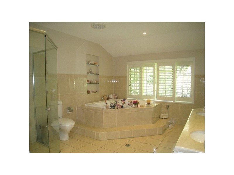 4 Government Road, Nords Wharf NSW 2281