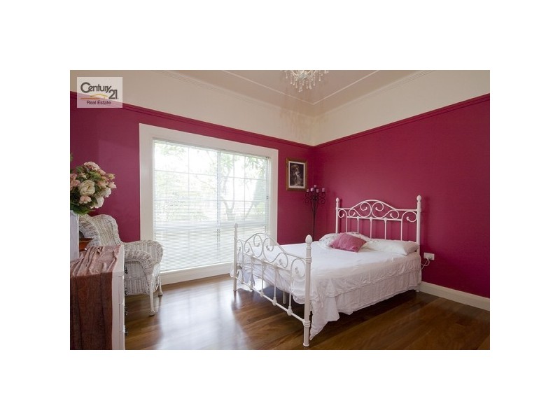 28 Berringar Road, Valentine NSW 2280