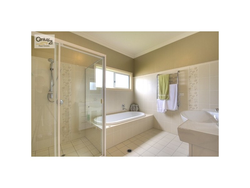 28 Berringar Road, Valentine NSW 2280