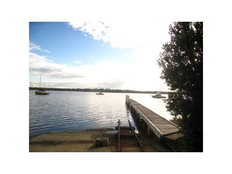 28 Marine Parade, Nords Wharf NSW 2281