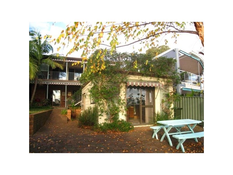 28 Marine Parade, Nords Wharf NSW 2281