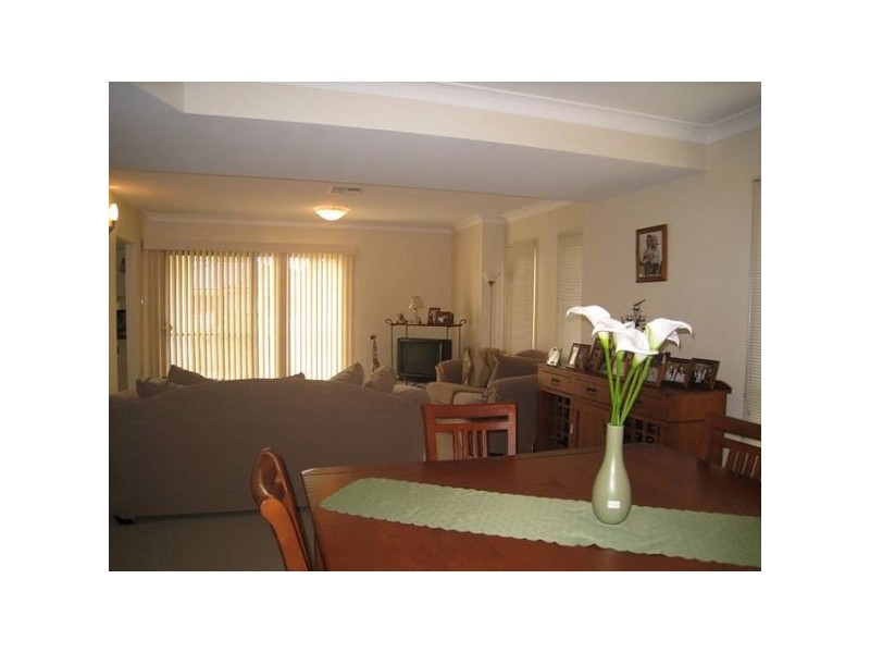 7 Pandorea Way, Valentine NSW 2280