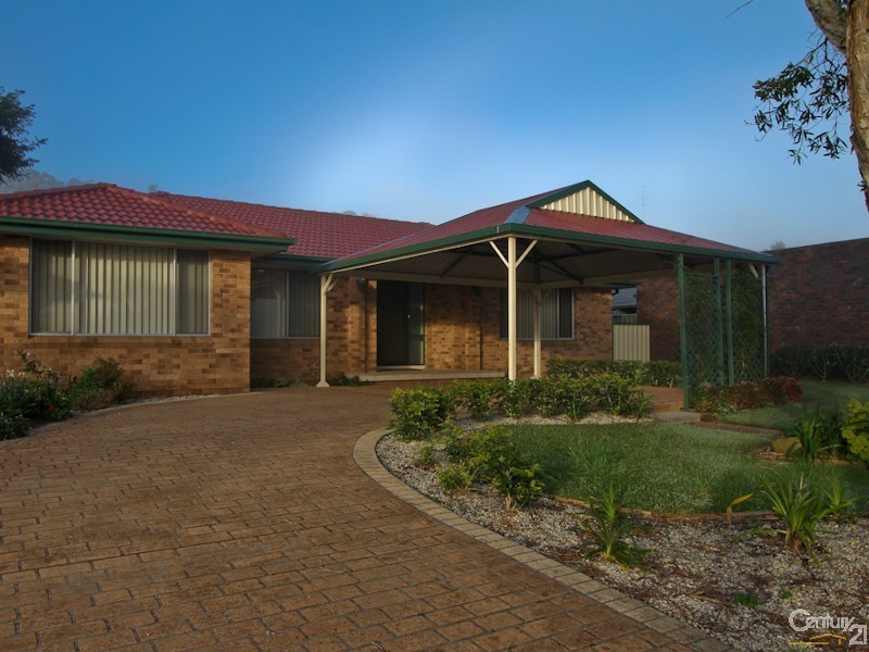 32 Murray Street, Eleebana NSW 2282