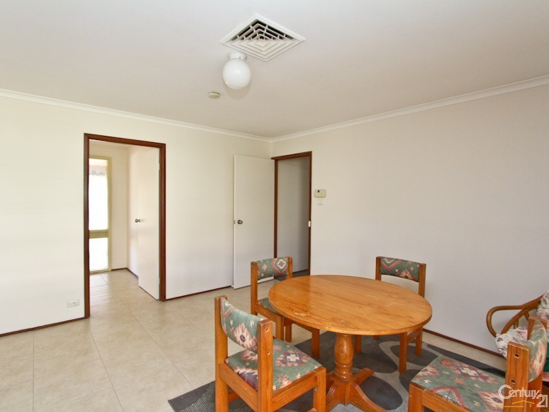 32 Murray Street, Eleebana NSW 2282