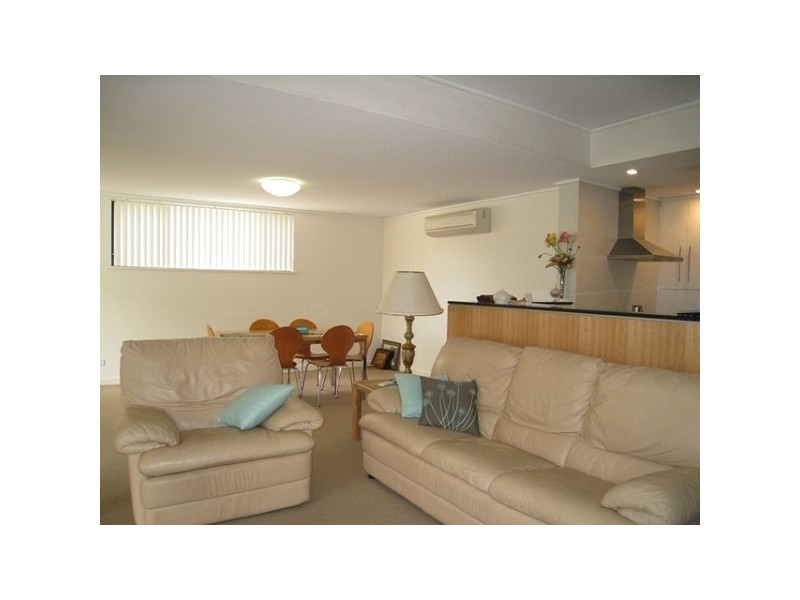 6/492 THE ESPLANADE, Warners Bay NSW 2282
