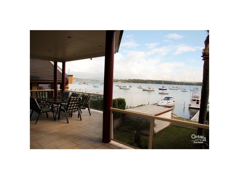 85 Dilkera Avenue, Valentine NSW 2280