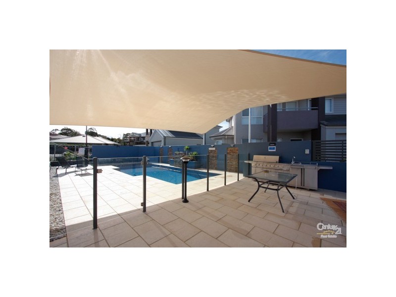 49 John Fisher Road, Belmont North NSW 2280