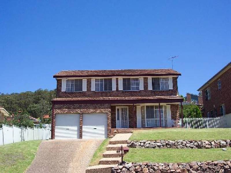 104 Regal Way, Valentine NSW 2280