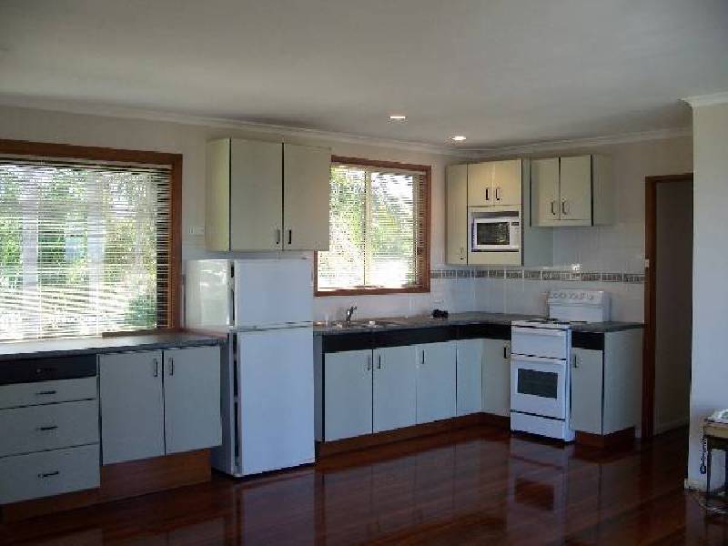 15 Ocean Street, Redhead NSW 2290