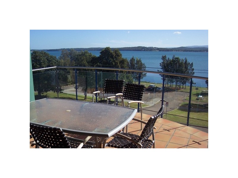 9/492 The Esplanade, Warners Bay NSW 2282