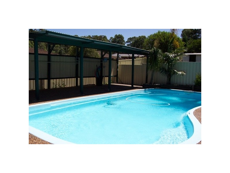 11 Bilba Crescent, Maryland NSW 2287