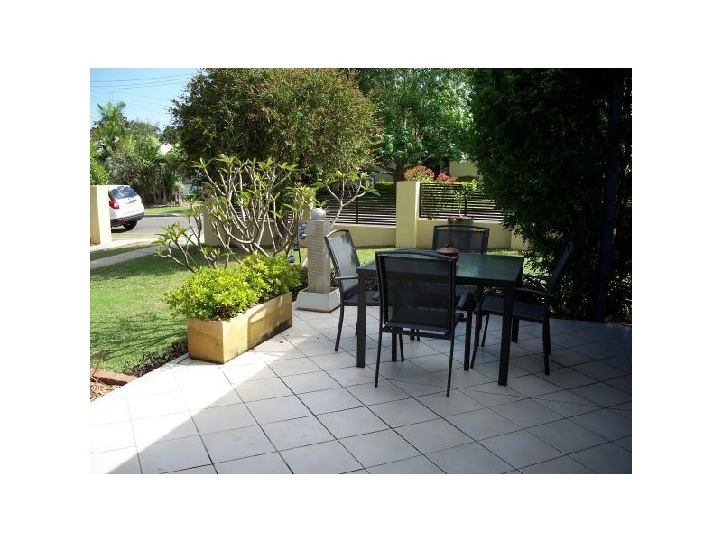 18 Mariner Drive, Eleebana NSW 2282