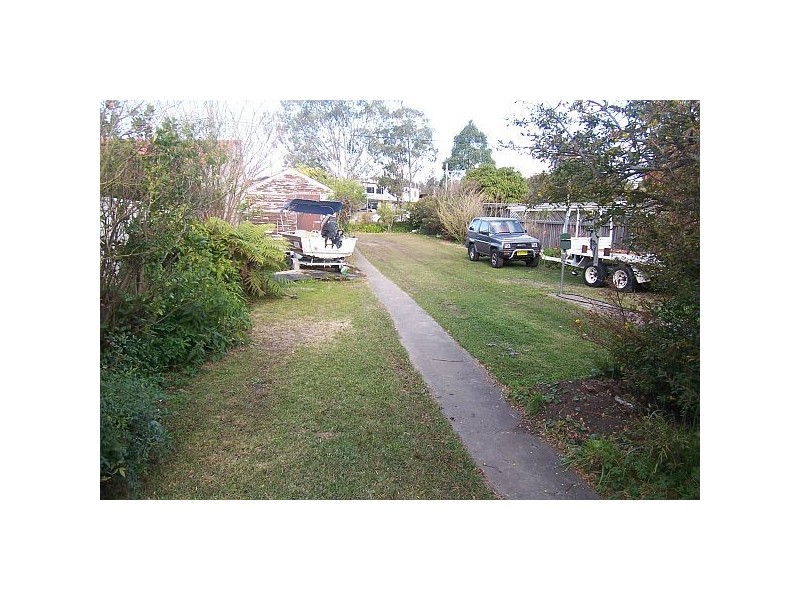 79 Dilkera Avenue, Valentine NSW 2280