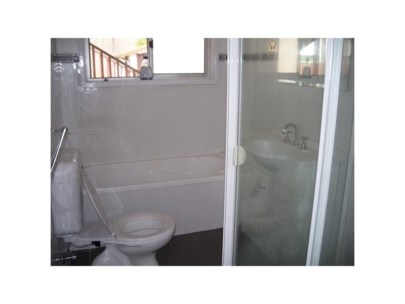 22 Campbell Street, Warners Bay NSW 2282