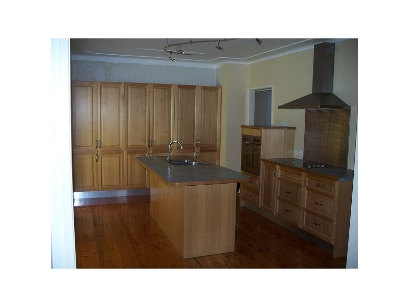 12 Wendy Street, Cardiff NSW 2285