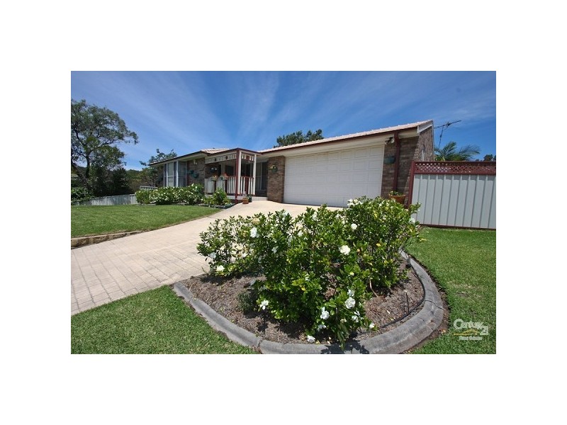 4 Trafalgar Crescent, Valentine NSW 2280