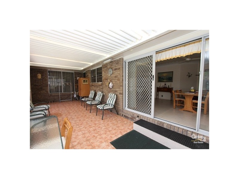4 Trafalgar Crescent, Valentine NSW 2280