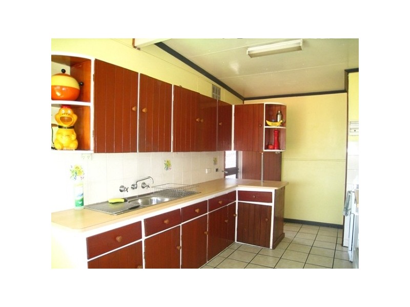 87 Thompson Road, Speers Point NSW 2284