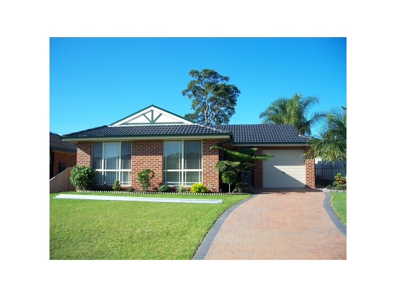 6 Minnesota Way, Warners Bay NSW 2282