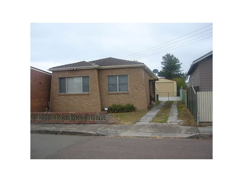 14 High Street, Belmont NSW 2280