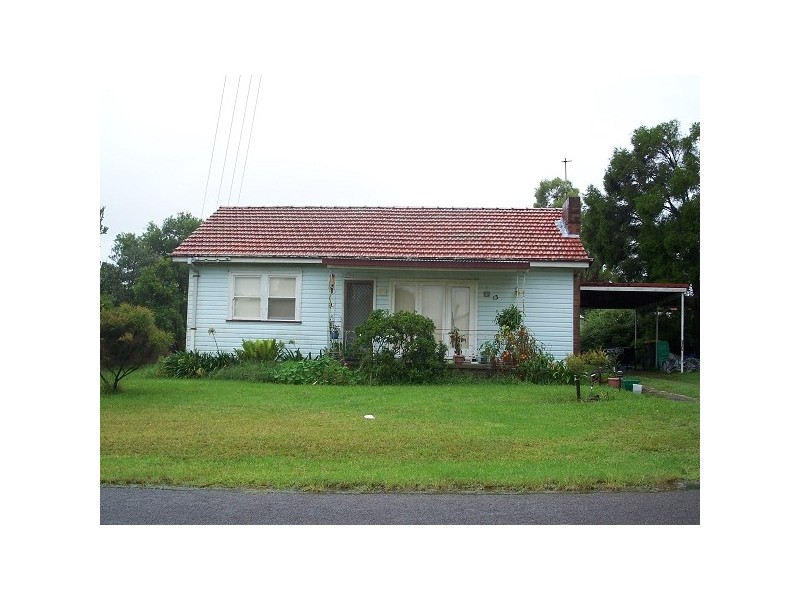 13 Arthur Street, Cardiff South NSW 2285