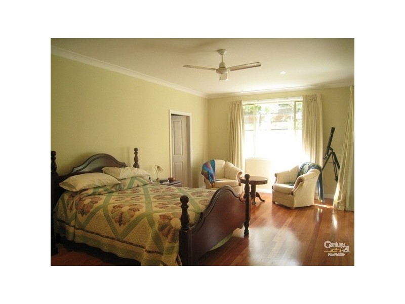 9 Cardale Road, Macquarie Hills NSW 2285