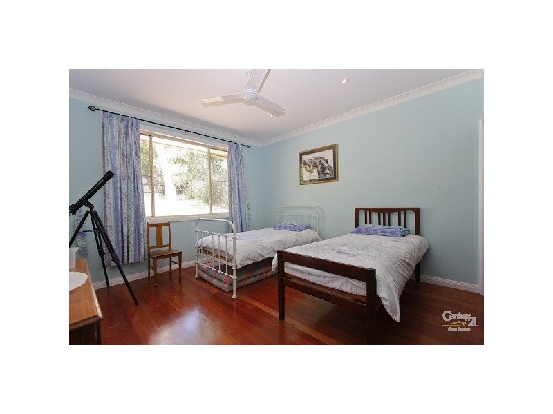 9 Cardale Road, Macquarie Hills NSW 2285