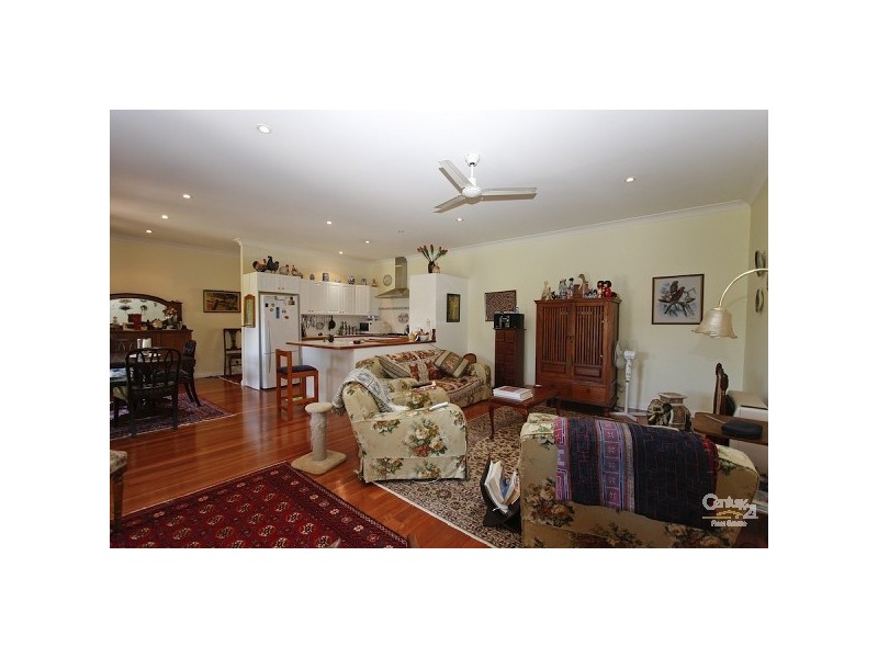 9 Cardale Road, Macquarie Hills NSW 2285