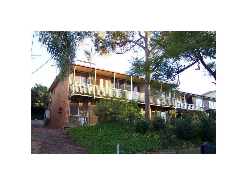 19 Morris Street, Eleebana NSW 2282