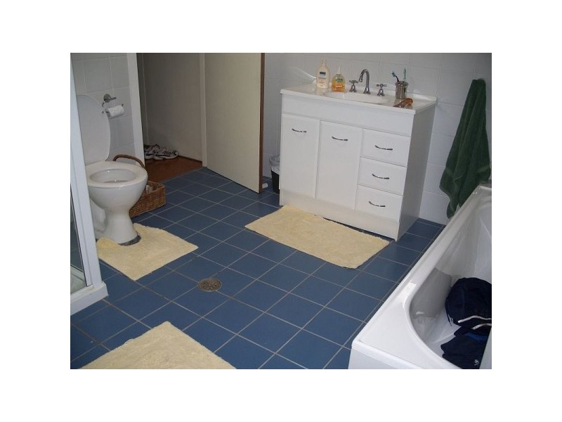 19 Morris Street, Eleebana NSW 2282