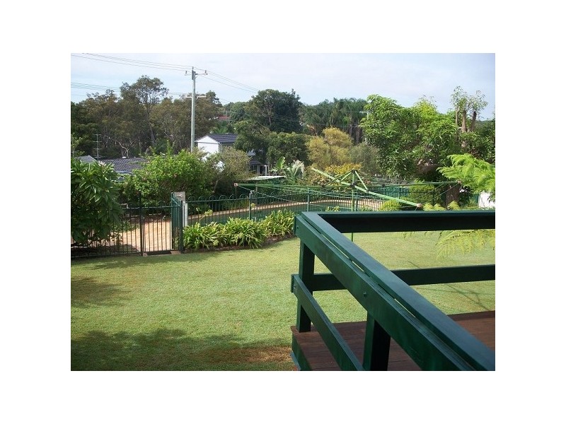 52 Andrew Road, Valentine NSW 2280