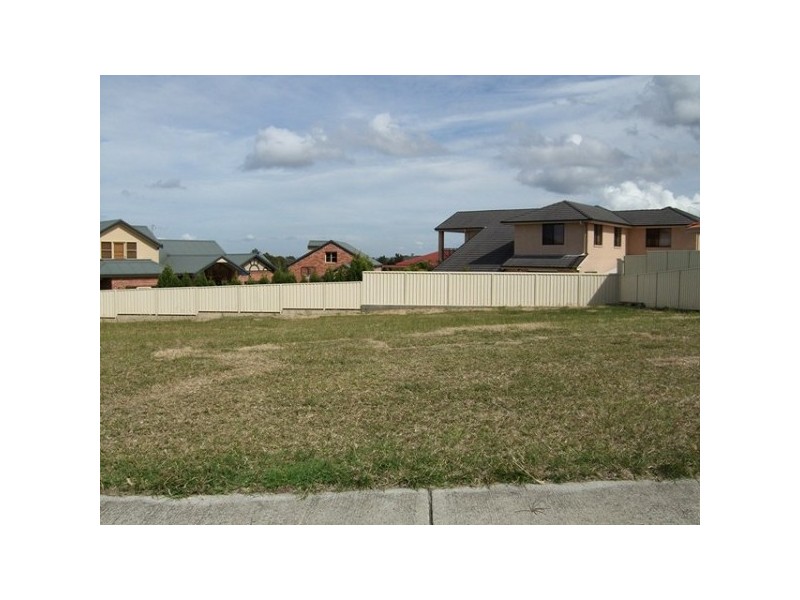 58 Geraldton Drive, Redhead NSW 2290