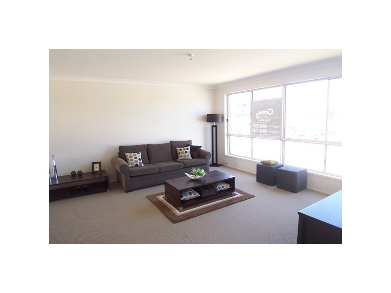 5 Melody Lane, Mount Hutton NSW 2290