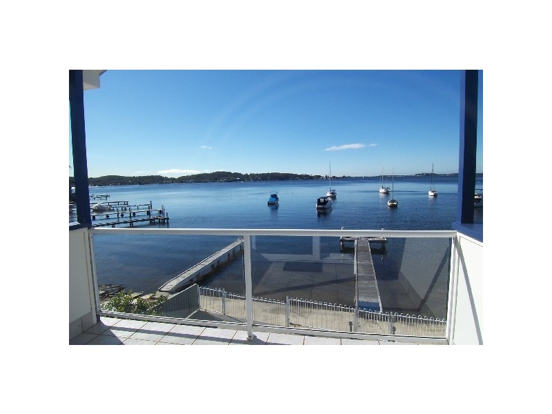 183 Fishing Point Road, Fishing Point NSW 2283