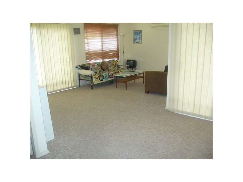 10 Kariwara Street, Maryland NSW 2287