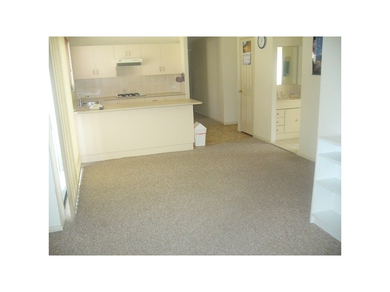 10 Kariwara Street, Maryland NSW 2287