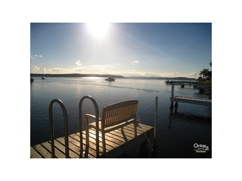 38 Marine Parade, Nords Wharf NSW 2281