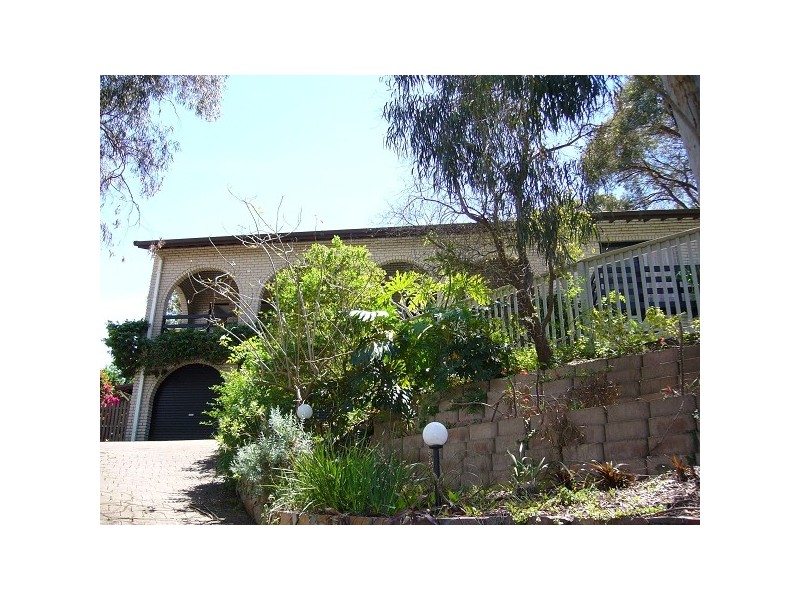 3 Abney Close, Eleebana NSW 2282