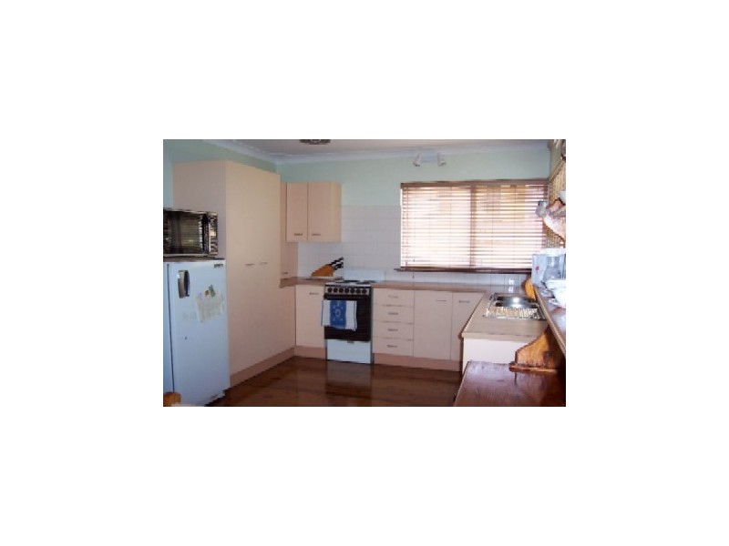 11 Bati Street, Charlestown NSW 2290