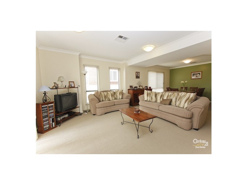 7 Pandorea Way, Valentine NSW 2280