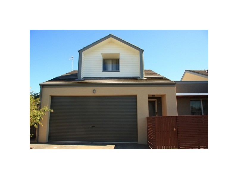 25b Wells Street, Adamstown NSW 2289